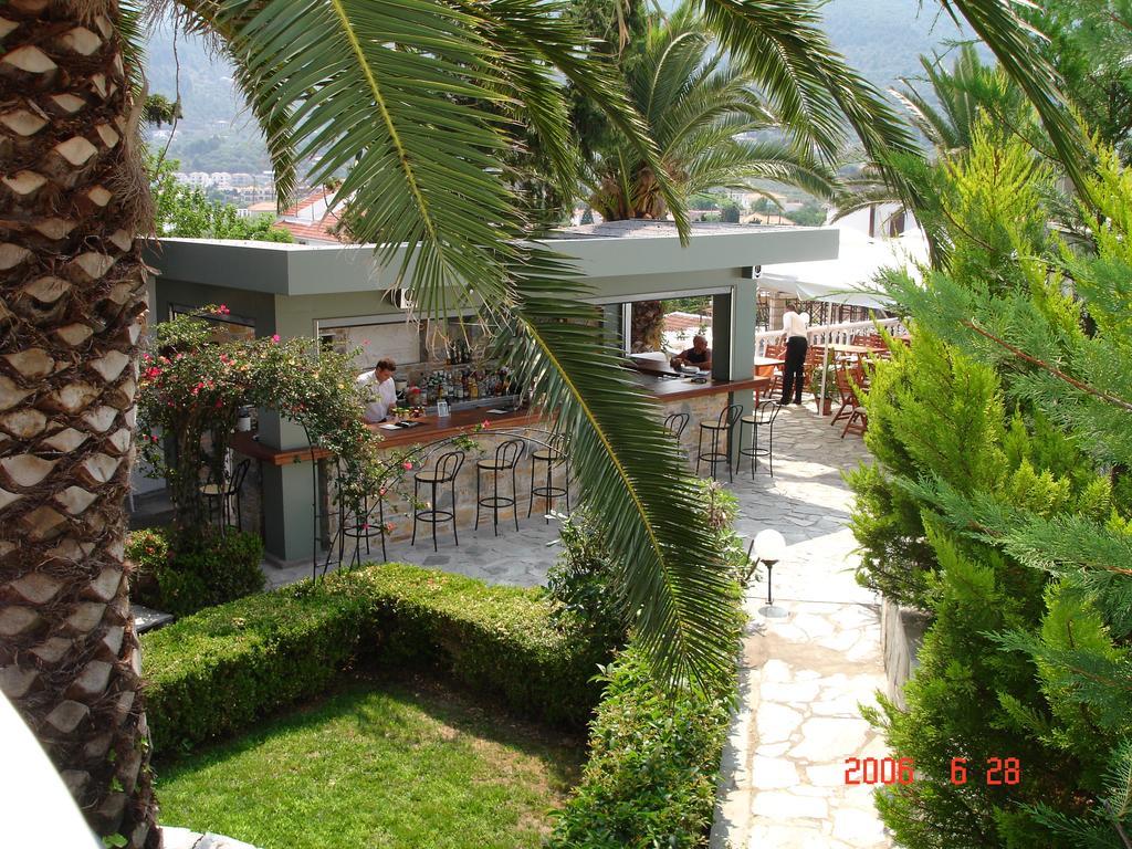 Hotel Dionyssos Skopelos Exterior foto